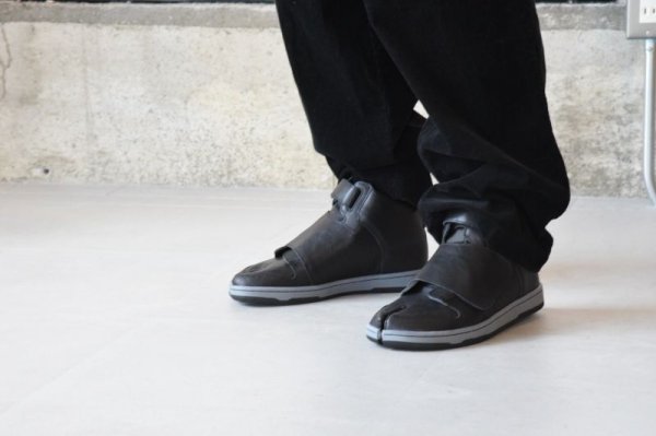 画像3: スタイル５　　　　柄プルオーバーとレザー足袋バッシュ (3)