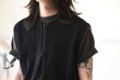 画像9: YONETOMI　　　　　　　　　〝COTTON SUKASHI KNIT V/T〝　　　　　　　　　　　BLACK (9)